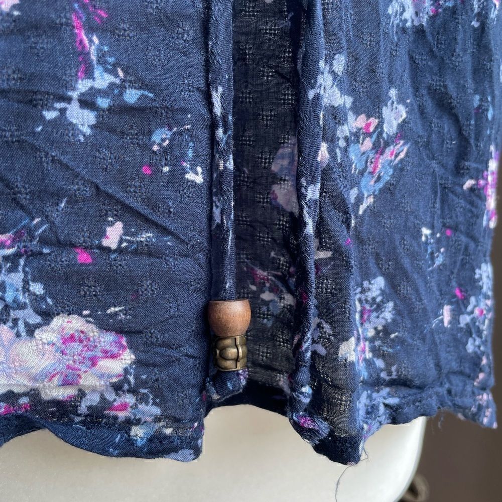 Flowy Blue Blouse  - Picture 4 of 5